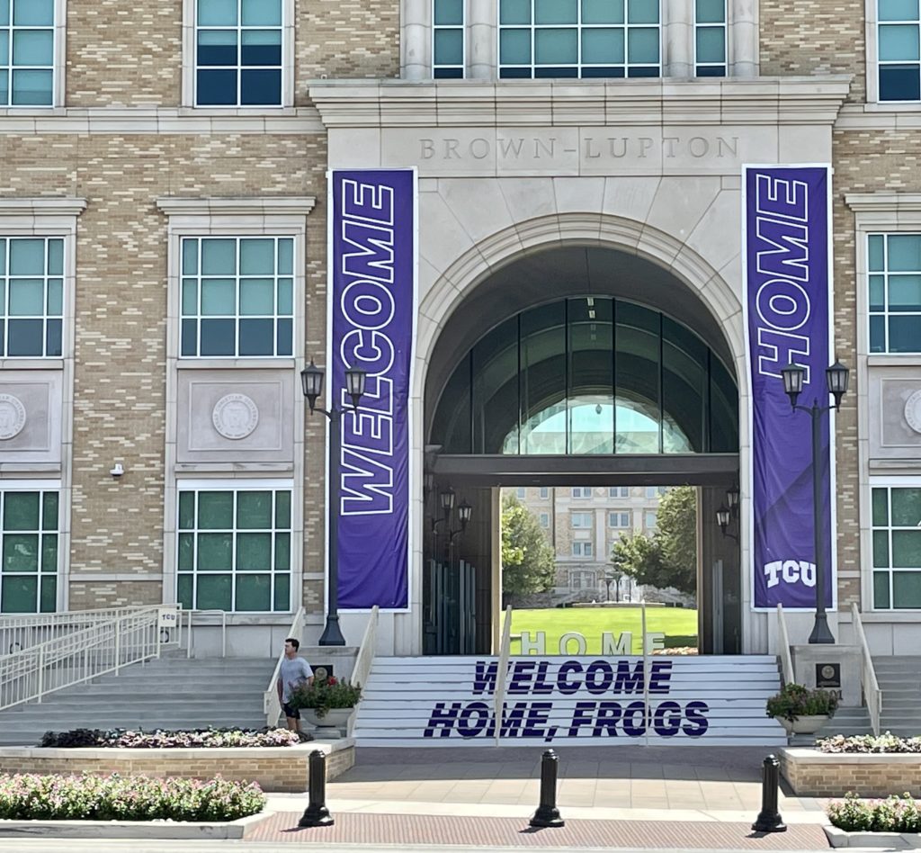 Welcome Home Frogs – TCU students are back on campus and they are hungry for tradition. Photo by Courtney Dabney.