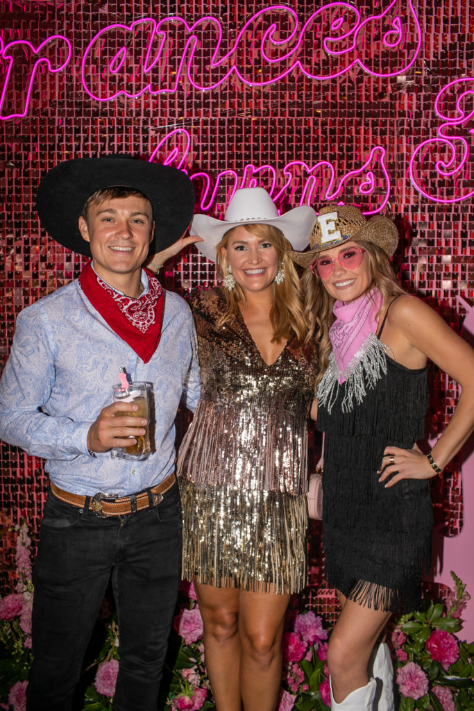 Robert Moody III, Frances Moody Buzbee, Lizzy Young at Frances' 30th birthday party at River Oaks Country Club. (Photo by Pixel Studio Productions)