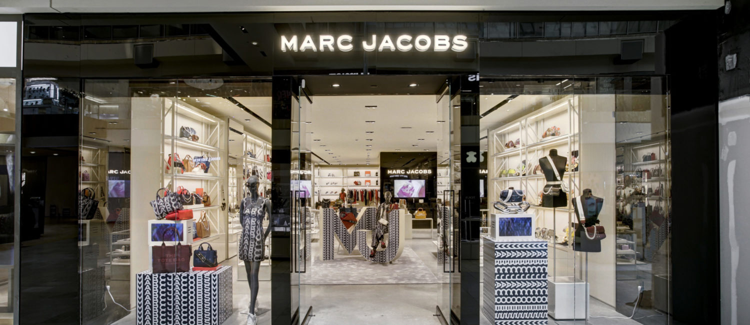 Marc Jacobs has opened its first full-line store in Houston’s Galleria, tucked between Nespresso and Tag Heuer near The Galleria Financial Center.