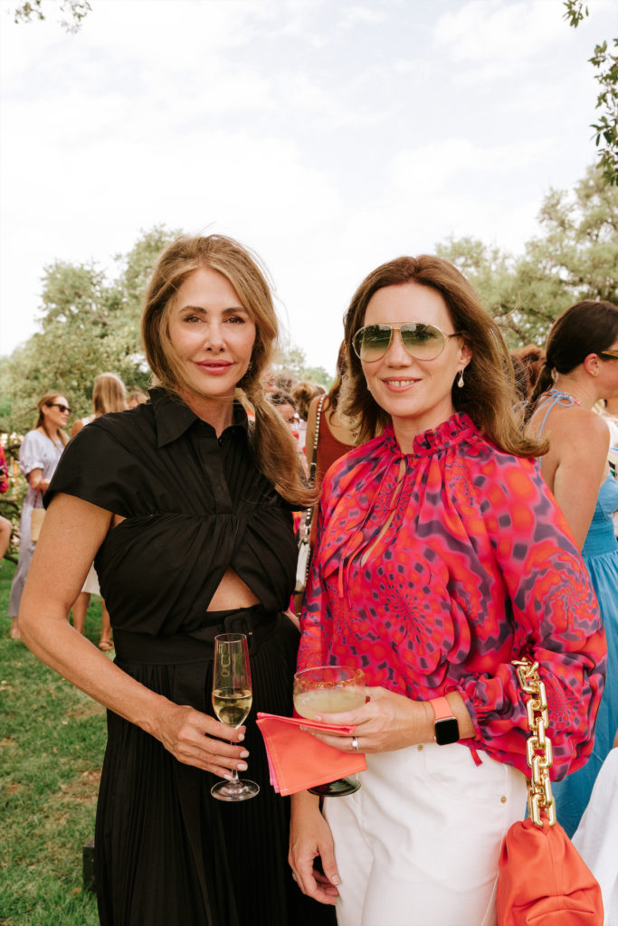 Elle Hasselwood, Stacy Hock (Photo by Kristen Kilpatrick)