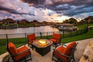 6025 Lakeside Drive proves that waterside living is possible in Fort Worth.