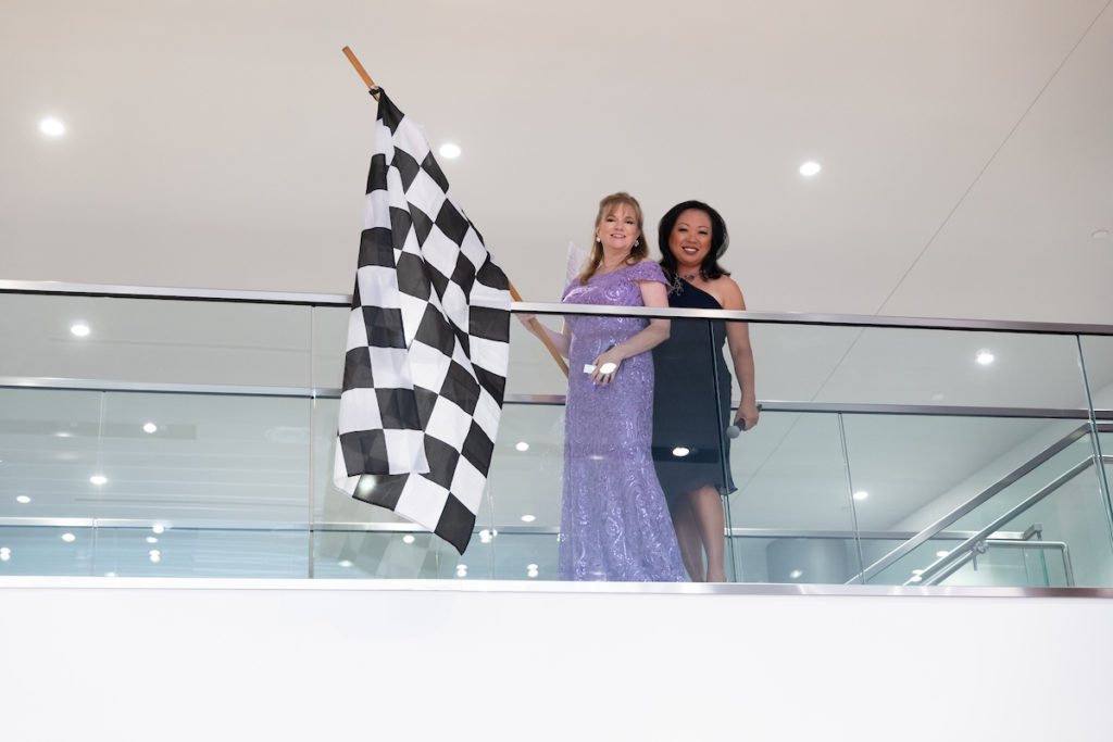ROCO founder and musician Alecia Lawyer, ABC 13 news ace and gala emcee Maya Shay at the ROCO Revelry gala. (Photo by Daniel Ortiz)