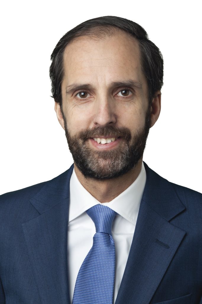 Will Strafford, Christie's Deputy Director European Furniture and Decorative Arts, is at Arsin Rug Gallery