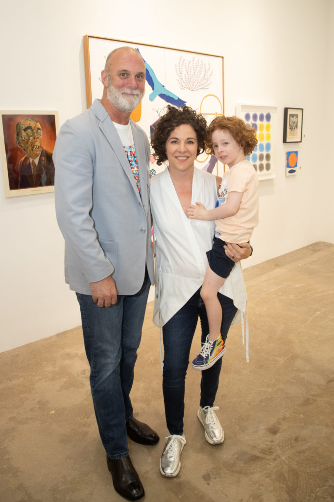 Tearlach Hutcheson & Erin Cluley with Lachlan (Photography by Exploredinary)