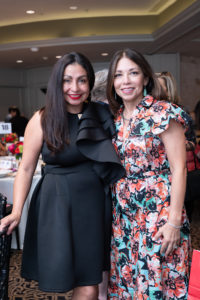 Diana Barrero-Burgos, Laura Jaramillo (Photo by Daniel Ortiz)