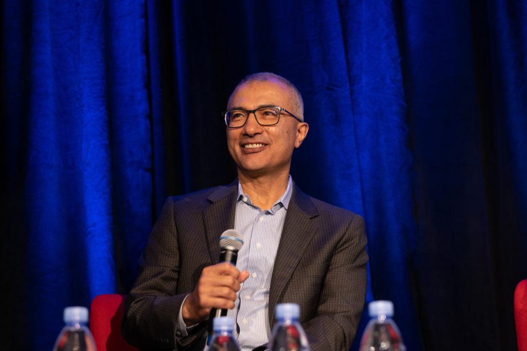 Dr. Esmaeil Porsa at the El Centro de Corazón luncheon (Photo by Daniel Ortiz)