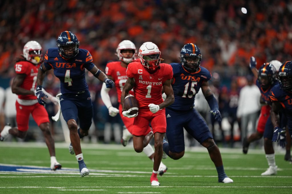 Nathaniel Dell is a game breaker for the University of Houston and Dana Holgorsen's offense. (Courtesy UH Athletics)