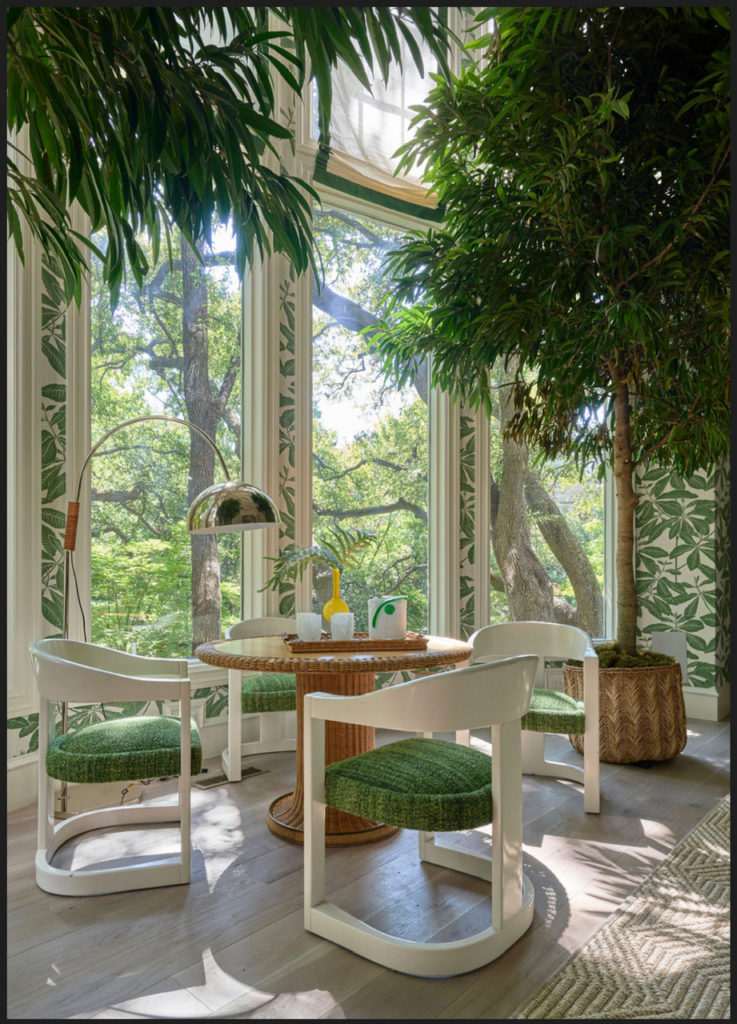 Alessandra Branca's garden-inspired Living Room in the Kips Bay 2022 Designer Show House. (Photo by Jay Simon of Ten Ten Collective)