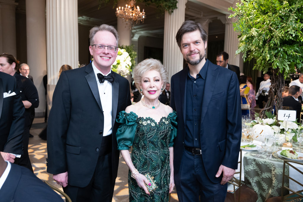 John Mangum, Margaret Alkek Williams, Juraj Valčuha at the Houston Symphony Opening Night gala (Photo by Daniel Ortiz)
