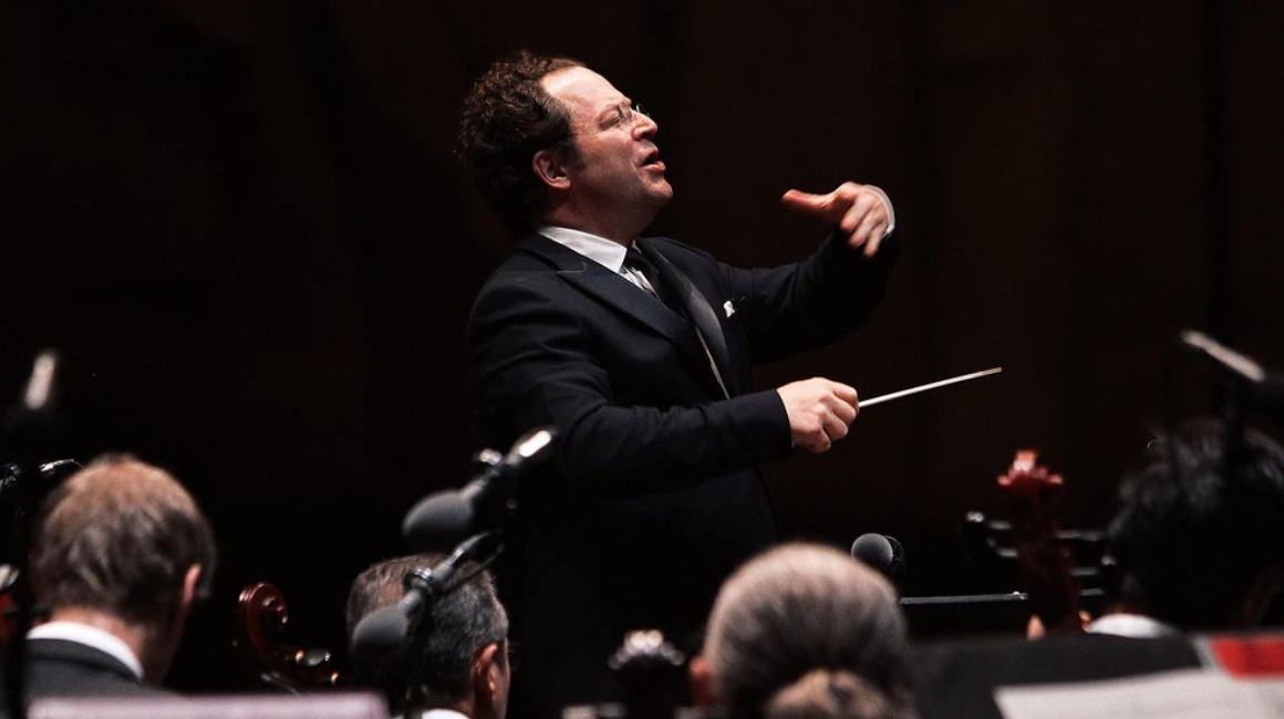 Conductor John Axelrod in Matera, Italy, with the Orchestra Sinfonica Nazionale della Rai!
