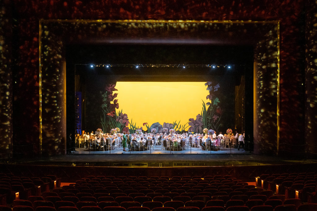 Elegant dining for the Houston Ballet Opening Night Onstage Dinner (Photo by Wilson Parish)