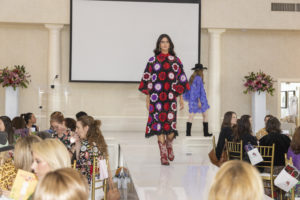 2022_Cowgirl_Lunch_2858skin (Photo by Sharon Ellman)