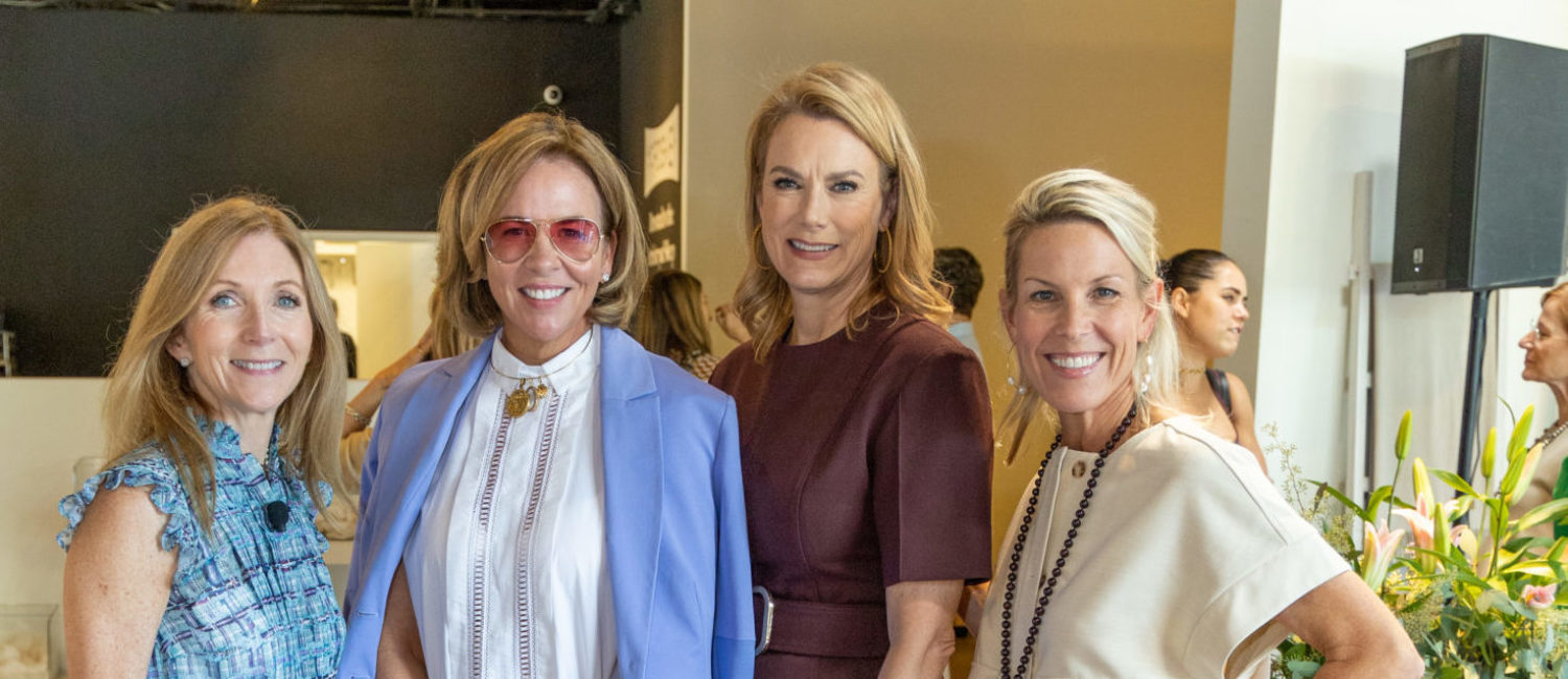 303 Mary Pat Wallace, Jane Scott Hodges, Trish Sheats, Meredith Ellis IMG_4974 (Photo by Jordan Geibel)