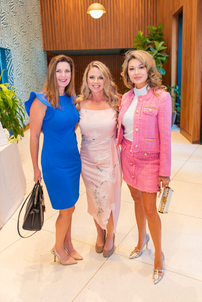 Natalie Bays, Molly Brodnax, Sarah Duren (Photo by Tamytha Cameron Photography)