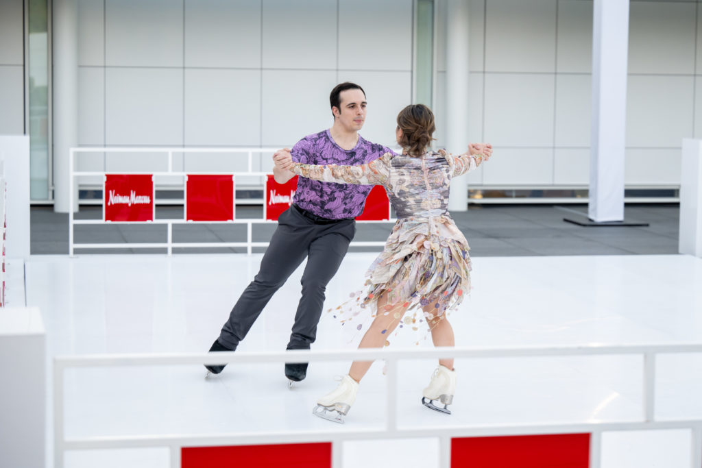 Ice skaters greeting guests as they arrived that evening. (Photo by Bruno, Snap the Picture)