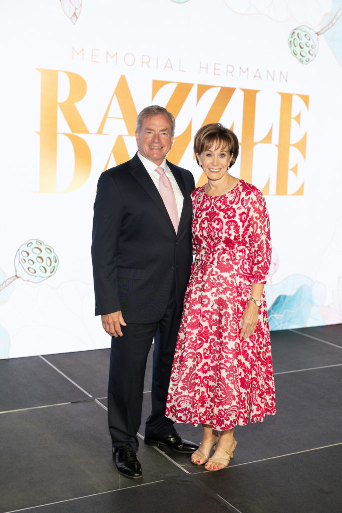 Edd & Nina Hendee at the Memorial Hermann Foundation 'Razzle Dazzle' luncheon. (Photo by Daniel Ortiz)