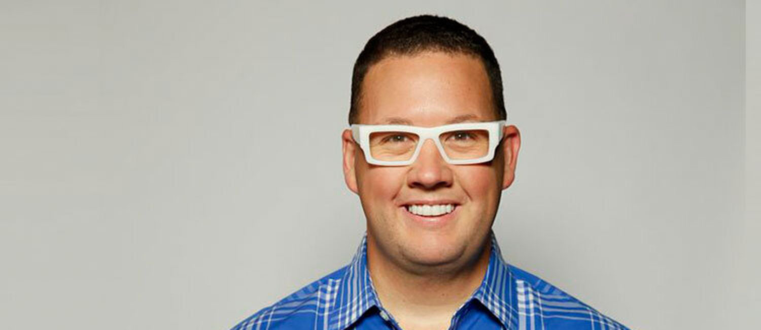 Graham Elliot is DFW bound and bringing his two Michelin stars with him to Duke steakhouse.