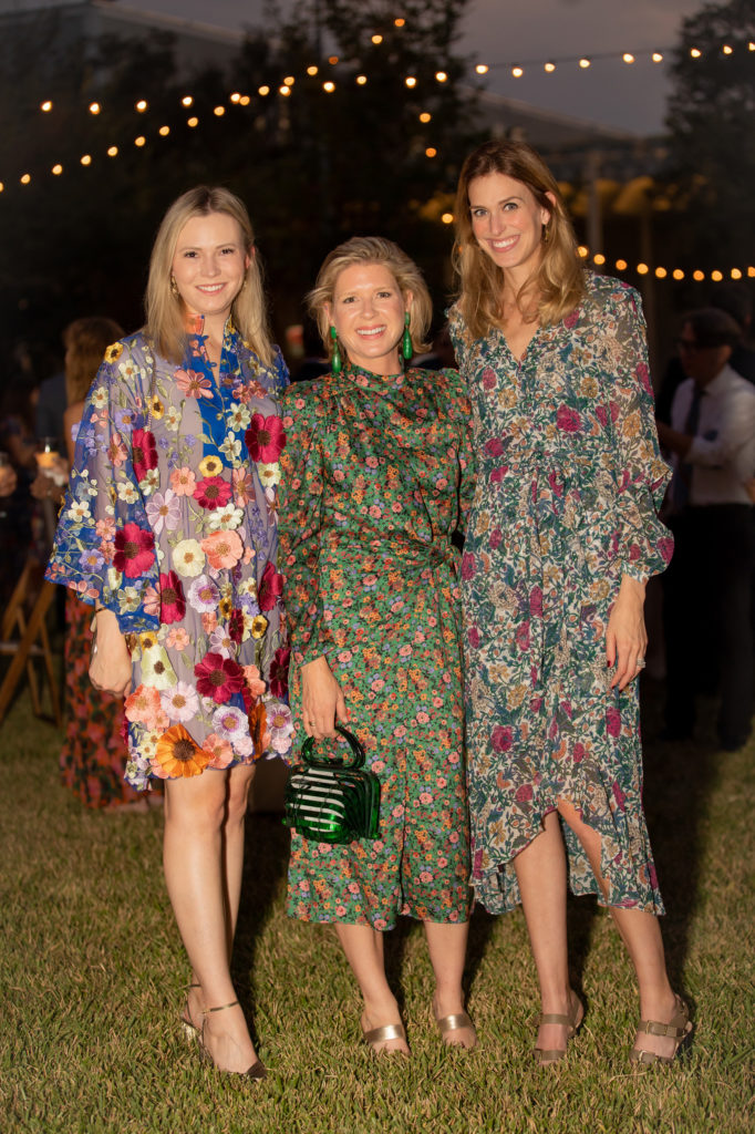 Kiki Landry, Illa Gaunt, Lauren Barrett at The Menil Collection  'Party in the Park' fundraiser. (Photo by Miroma Photography and Design)