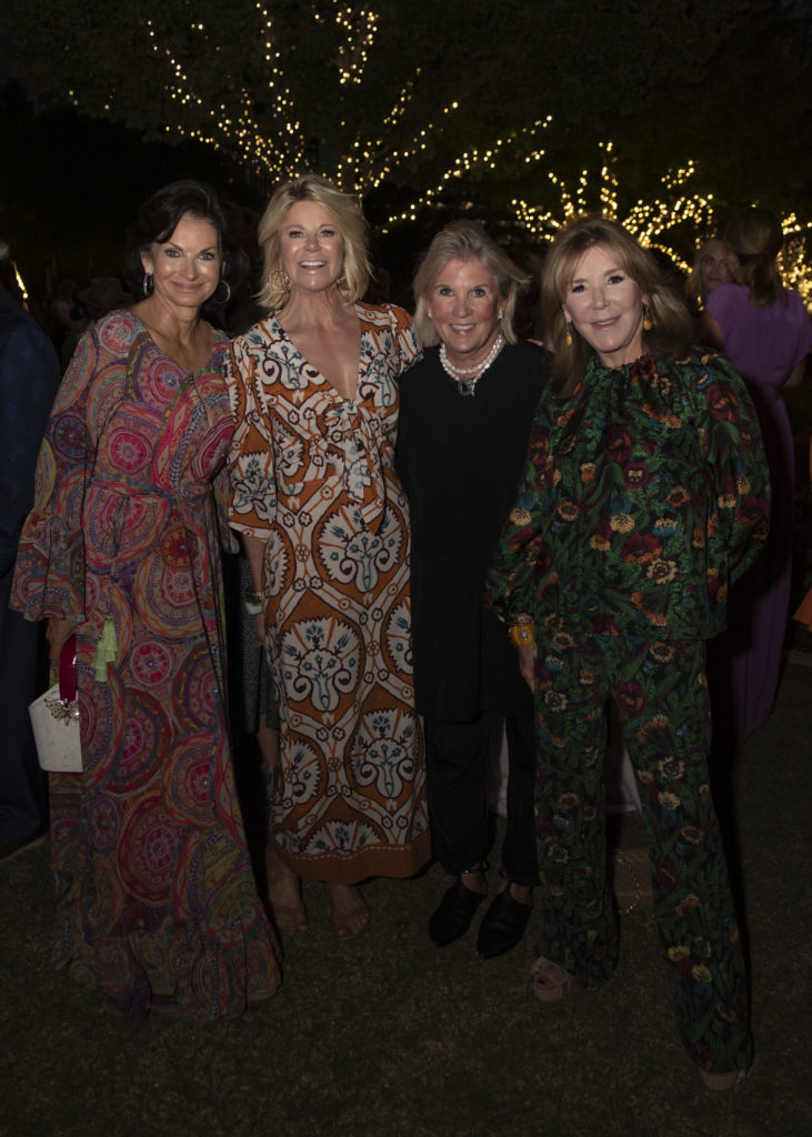 Liz Naftalis, Julie Butler, Lee Ann Van Amburgh, Muffin Lemak (Photo by Tamytha Cameron and Nate Rehlander )