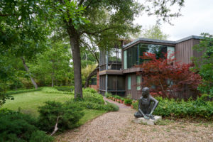 Valley_Garden_Exteriors_v17 (Photo by Pär Bengtsson / art direction by Michelle Aviña)