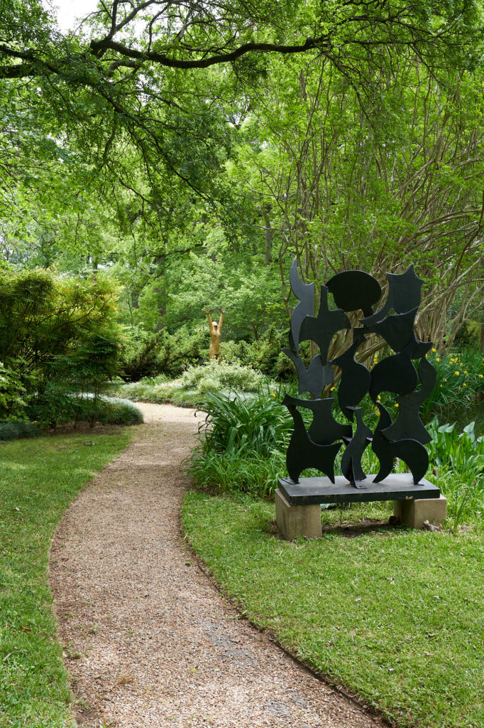 David Hayes sculpture. (Photo by Pär Bengtsson / art direction by Michelle Aviña)