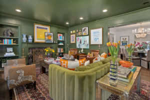 104 Crestwood – Unbeatable flow with sightlines leading all the way through to the covered patio and pool.