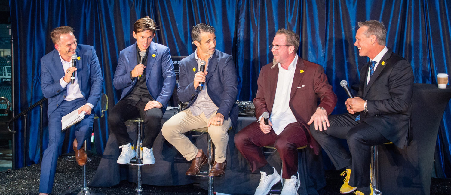 Johnny Bravo, Connor Briggo, Brad Ausmus, and Jeff Bagwell gently roast Sunshine Kids dinner honoree Craig Biggio at Minute Maid Park. (Photo by Jacob Power)