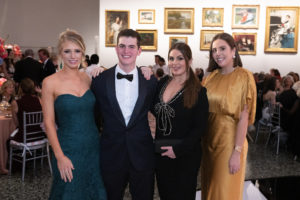 Alanna Flores; Fayez Sarofim; Meredith Flores Barker; Gillian Sarofim (Photo by Jenny Antill)