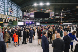 Crime Stoppers Gala Lively Reception (Photo by CatchlightGroup.com)