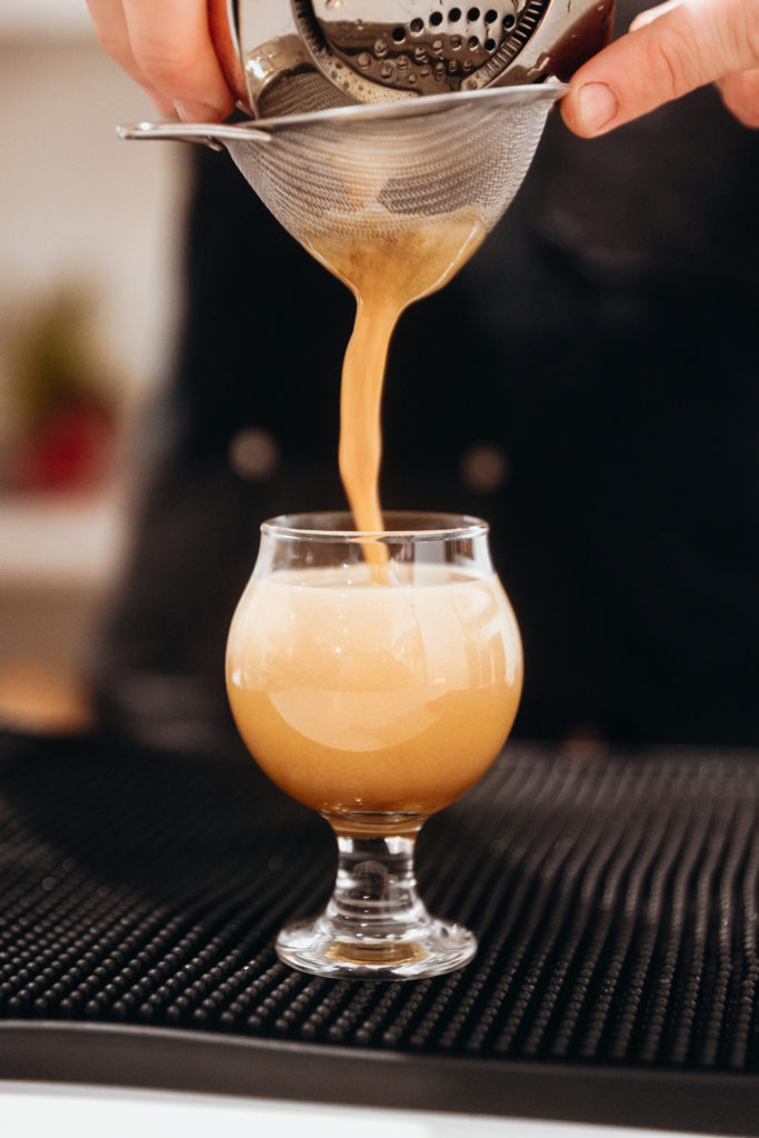 Clarkwood craft cocktails flowed at CoolxDad X Color Box at Ellio Fine Art. (Photo by William Issac)