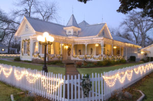 Fredericksburg BNB Christmast Lights