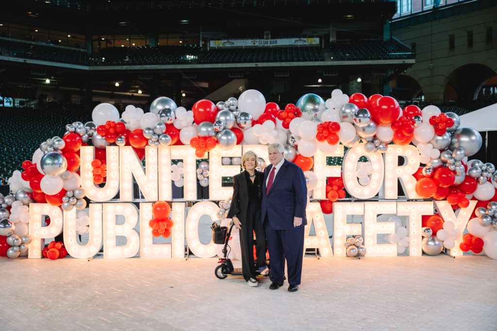 Crime Stoppers dinner chairs Sheridan and John Eddie Williams (Photo by CatchlightGroup.com)