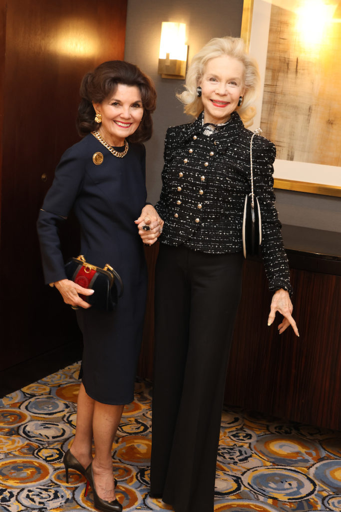 Linda McReynolds, Lynn Wyatt at Holocaust Museum Houston Guardian of the Human Spirit Award luncheon.