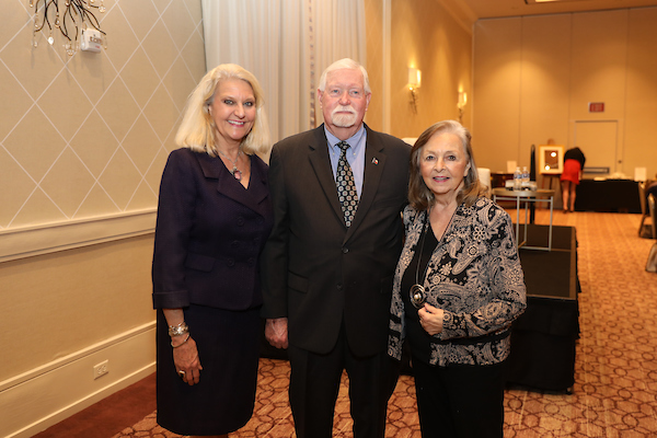 Executive director Alison Bell, honoree Gary White, Carolyn Johnson at the Houston Heritage Luncheon (Photo by Priscilla Dickson)