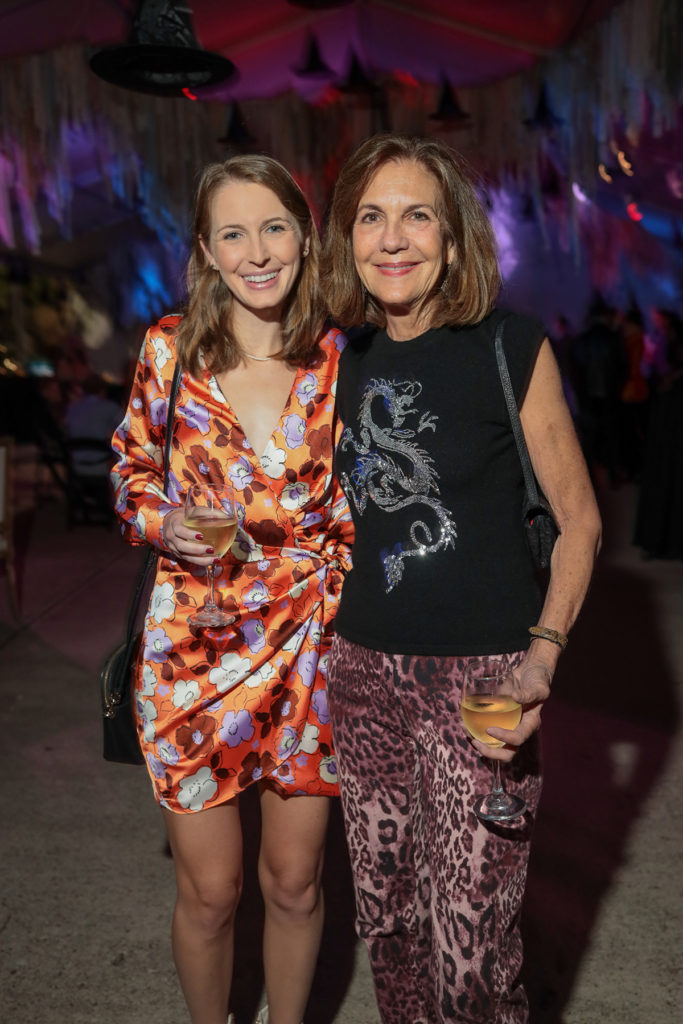 Holland Chaney, Jereann Chaney at Houston Center for Contemporary Craft Martini Madness (Photo by Katy Anderson)