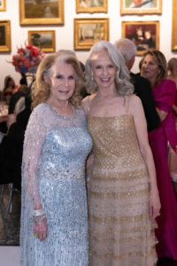Joan Schnitzer; Susan Sarofim (Photo by Jenny Antill)