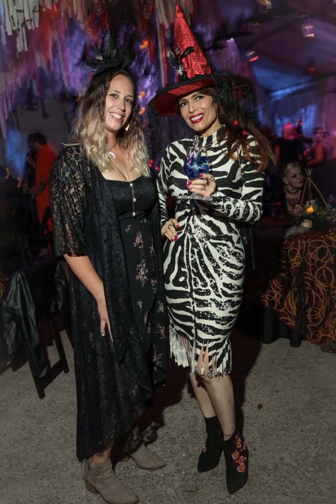 Manda Barnes, Karina Barbieri at Houston Center for Contemporary Craft Martini Madness (Photo by Katy Anderson)