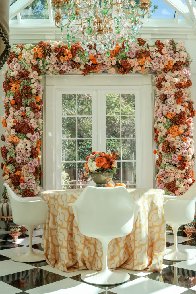 The Events Company and Richard Flowers decked the home of Rini and Edward Ziegler in a bounty of blossoms. (Photo by Priscilla Dickson)
