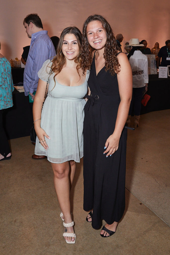 Olivia Roth, Claire Janssen (Photo by Nate Rehlander)