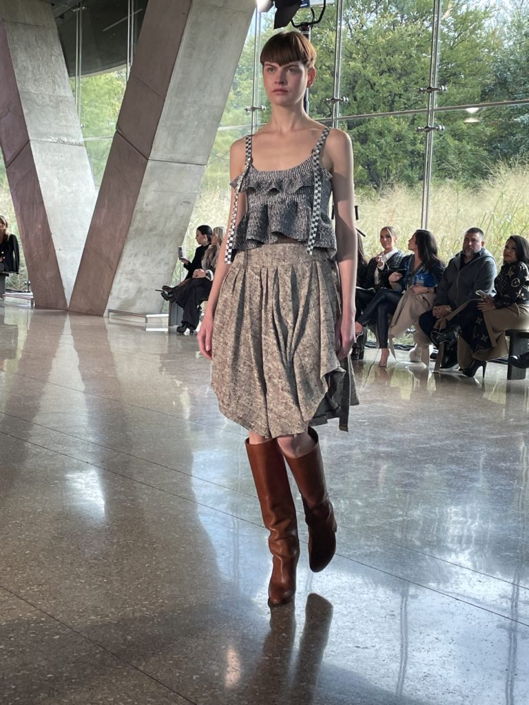 Flowy fabrics were another stylish addition. Photo by Courtney Dabney.