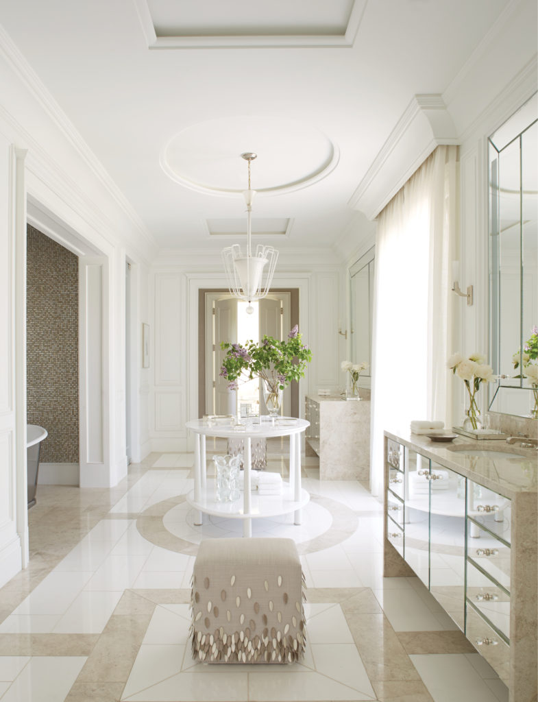 Bath design Thomas Pheasant (Photo by Max Kim-Bee/OTTO)