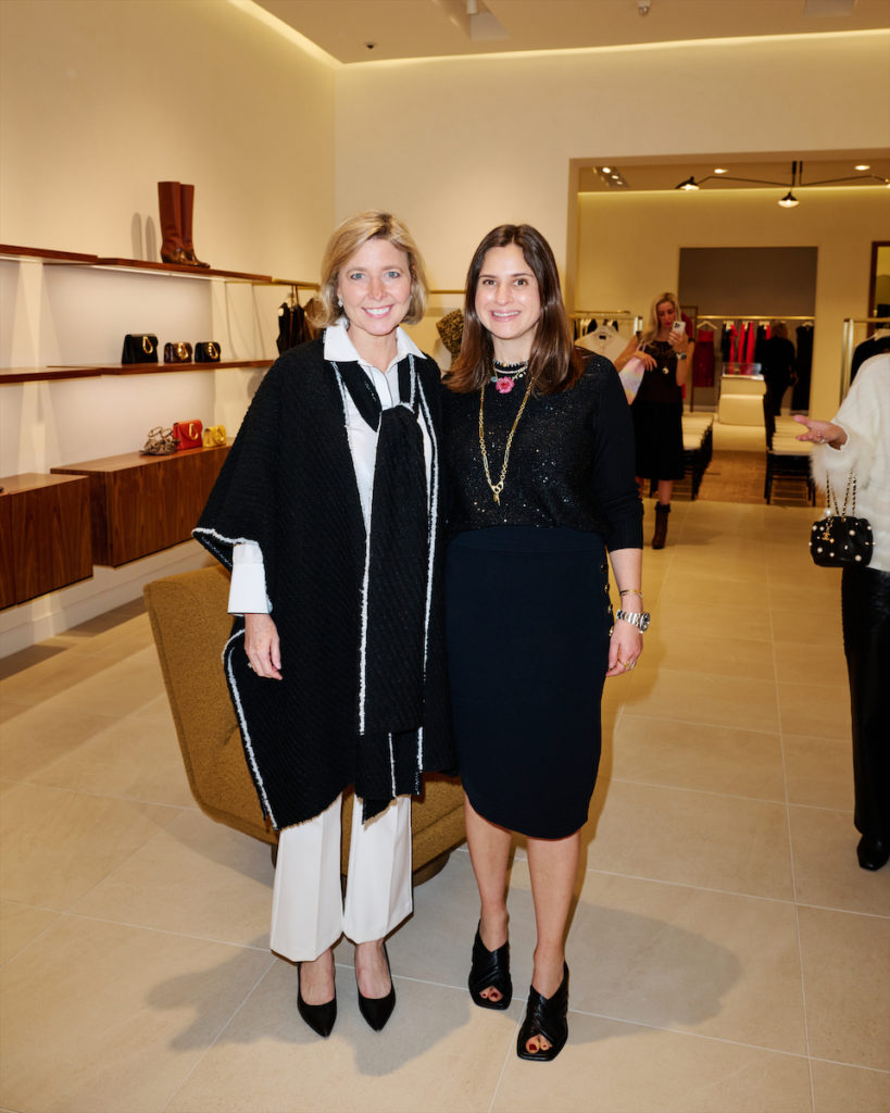 Kit Sawer and Alysa Teichman at St. John's new Dallas store in NorthPark Center. (Photo by Jonathan Zizzo)