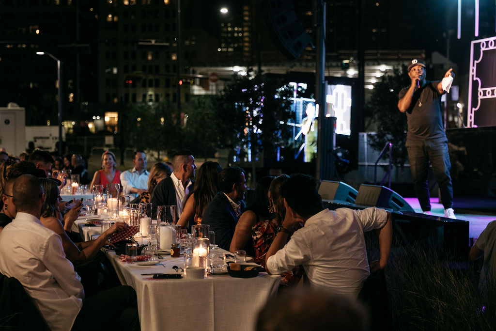 Dining under the skyscrapers and stars at the Dallas Contemporary Gala (Photo by Rebecca Patton)