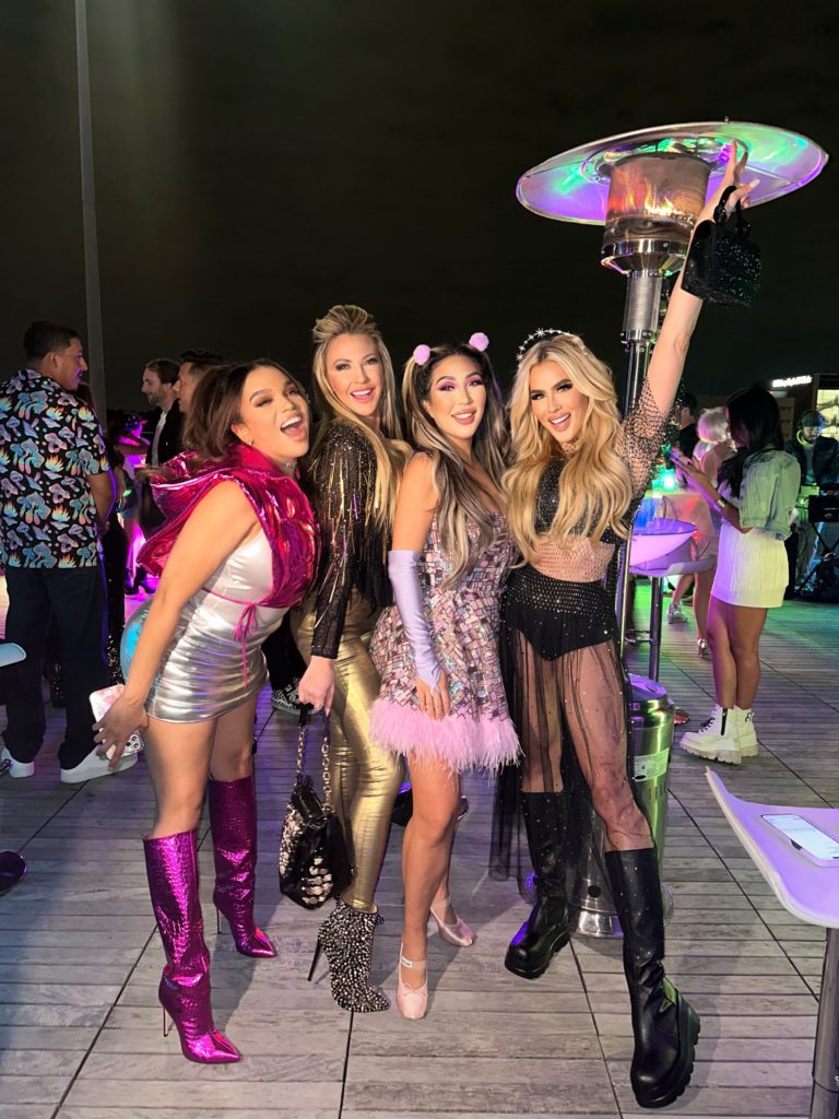 Charlye Egbo, Keli Rabon, Julia Wang and Sarah Pappas