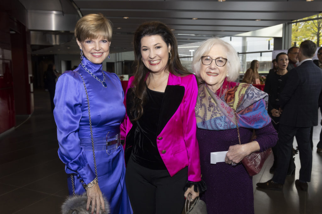 Donna Weitzman, Capera Ryan, Deborah Ryan (Photo by Sharon Ellman)