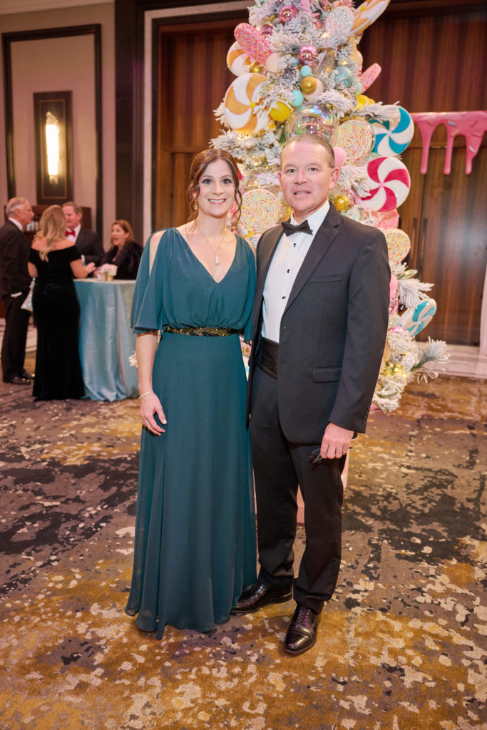 Carmen & Chris Golden at the Spindletop Holiday Ball. (Photo by Fulton Davenport/PWL Studio)