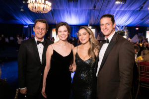 Daniel Zilkha and Janie Zilkha; Kirsten Seglem and Daniel Zimmerman. Photo by Daniel Ortiz