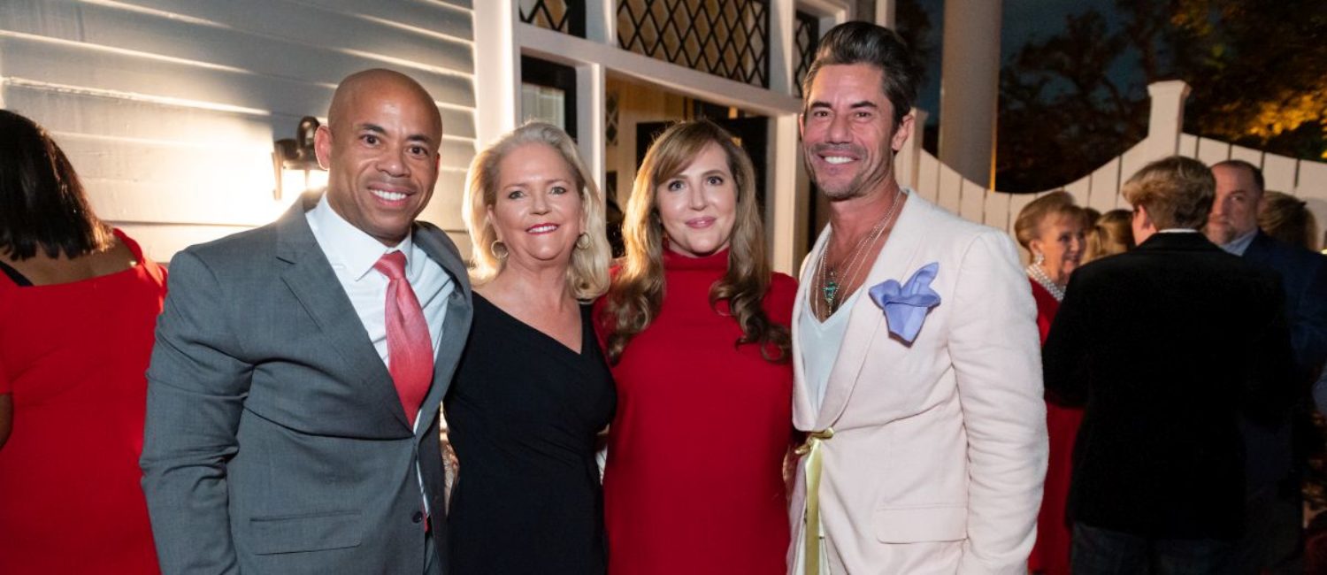 Legacy Health Holiday Schmooze (Photo by Killy Chavez)