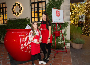 Salvation Army volunteers (Photo by George Fiala)