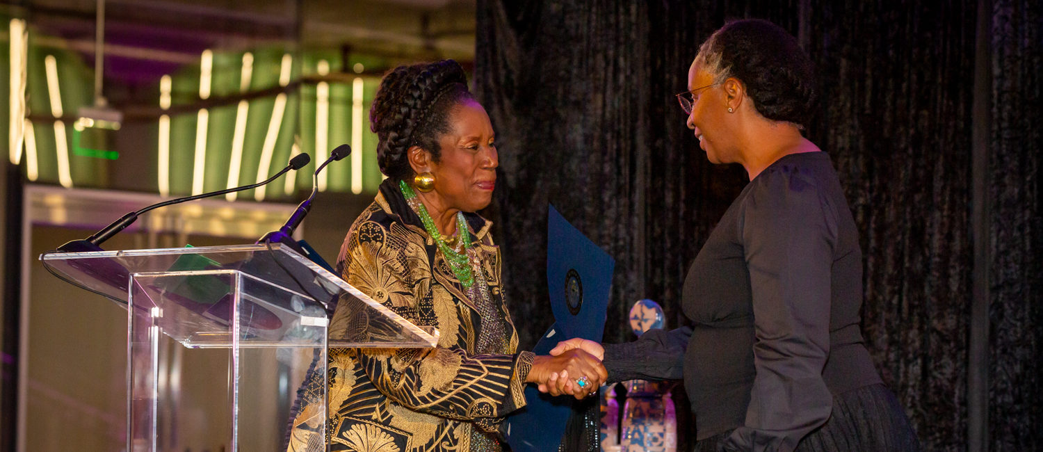 Sheila Jackson Lee _ Letitia Huckaby (Photo by Alex Barber and Laura Burlton)